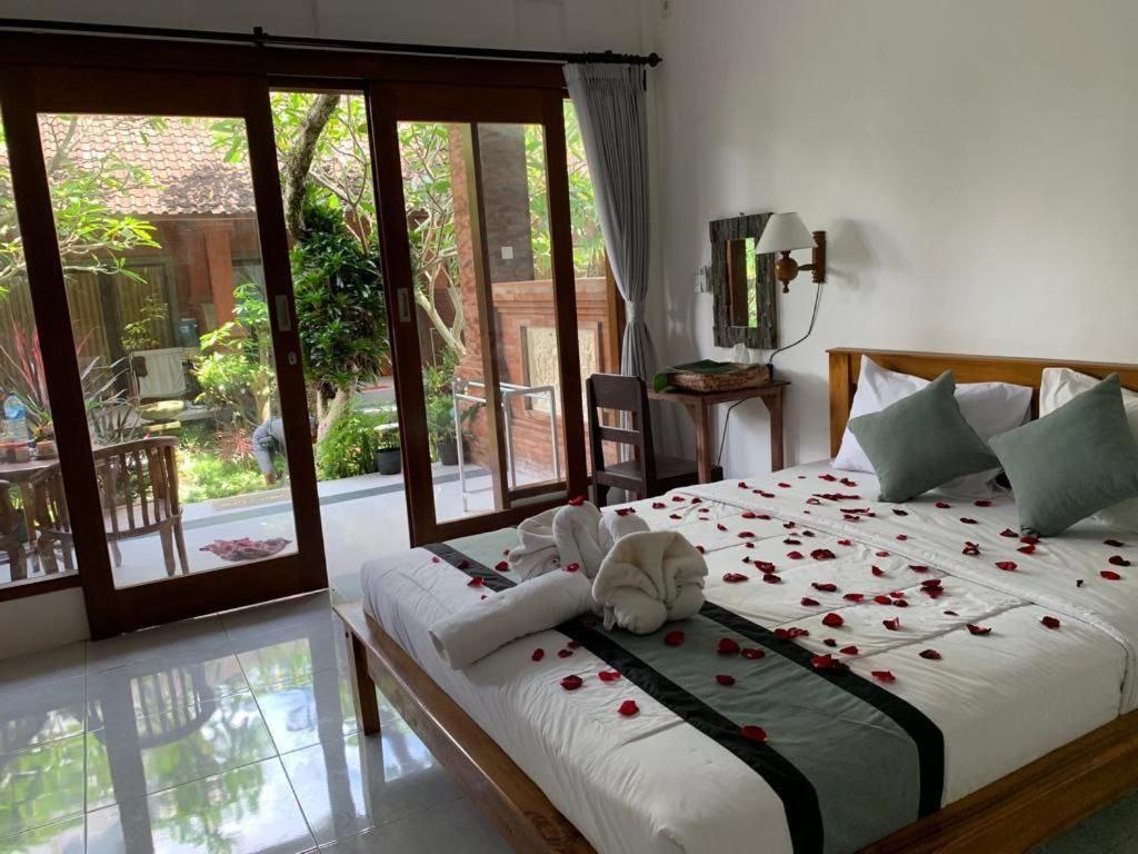 Yoga Homestay Ubud Экстерьер фото